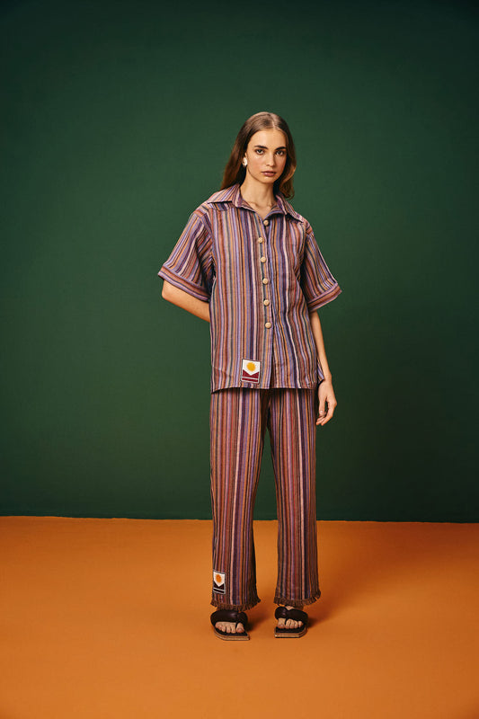 Camisa Listrada Botões Crochet Olindina