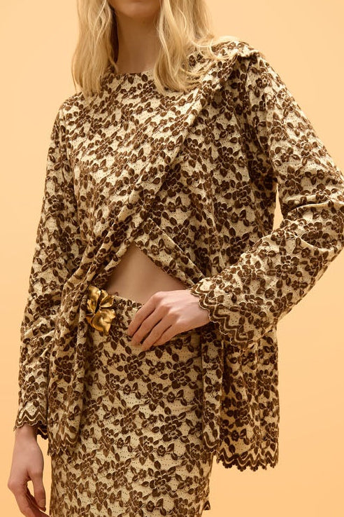 Blusa Manga Longa Recorte Encanto