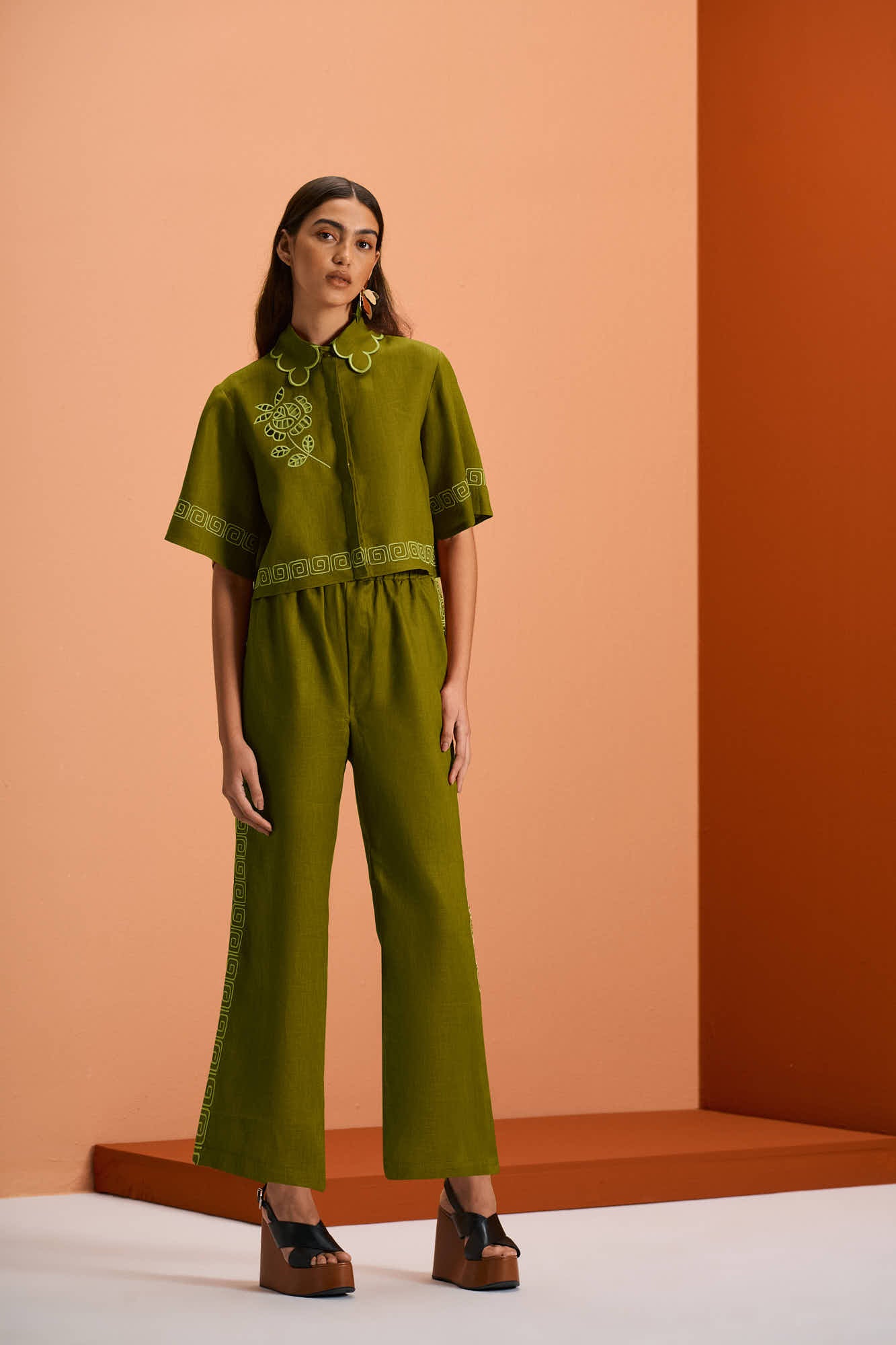 #Color_Olive