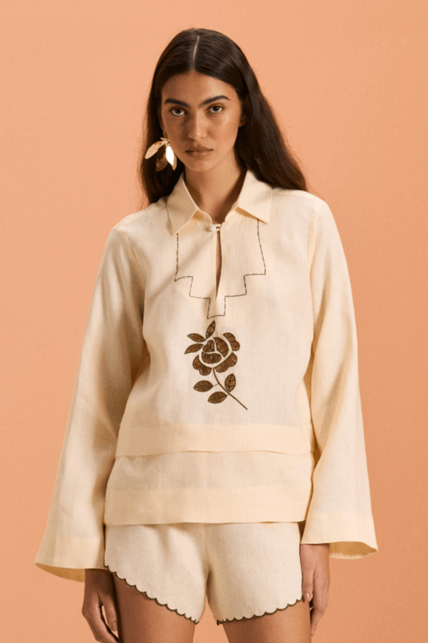 #Color_Ivory