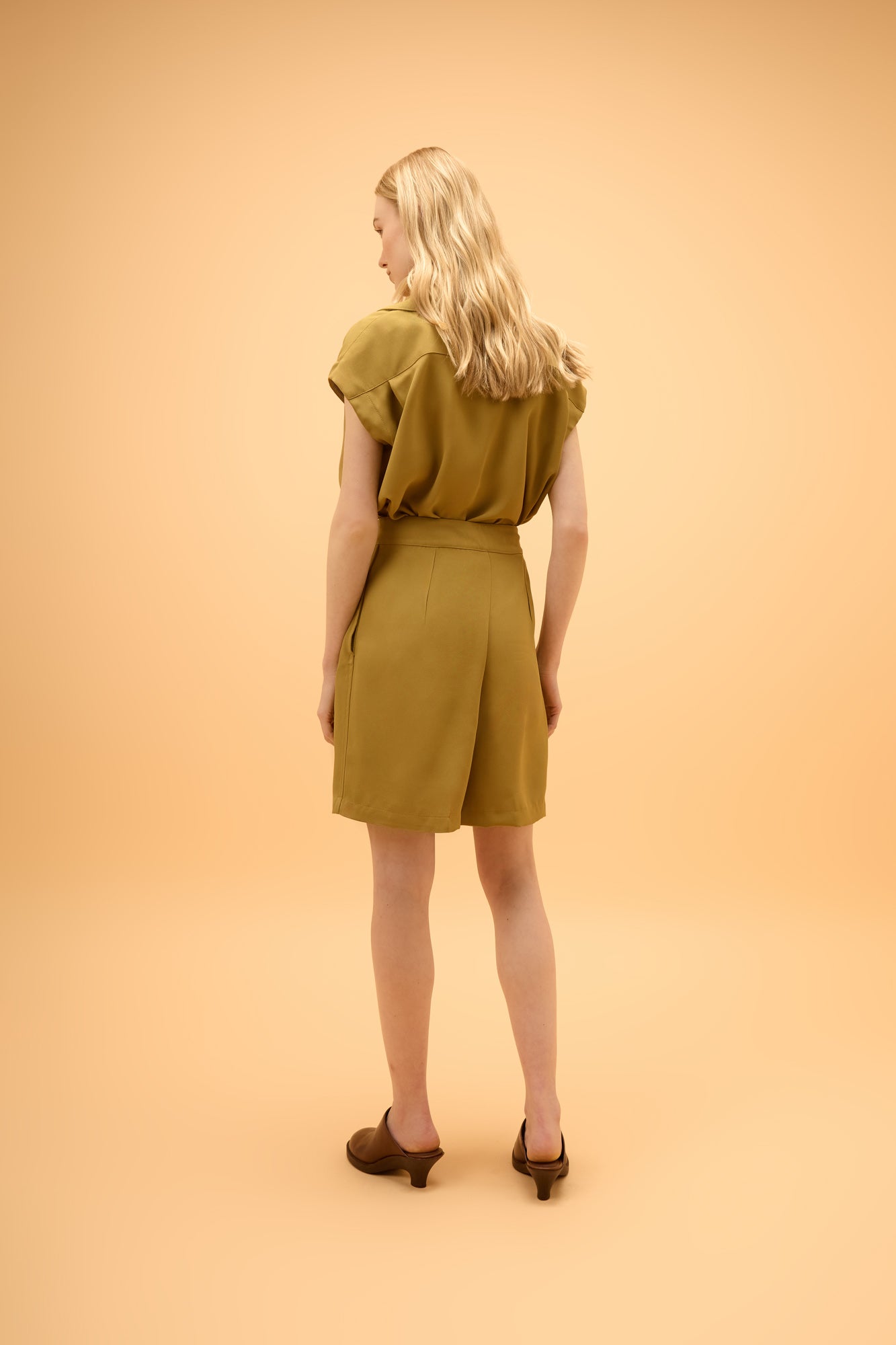 Blusa Pregas Crepe Horizonte