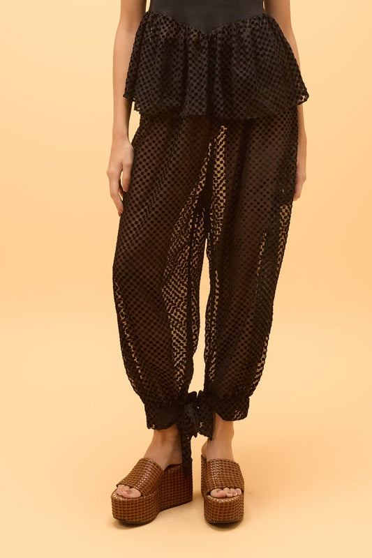 Calça Ampla Amarração Punho Lua