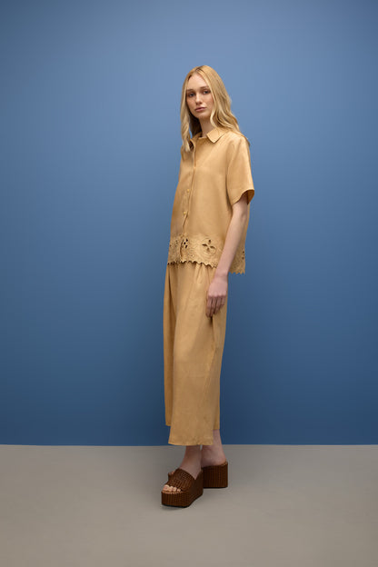 Calça Pantacourt Linho Ilhas