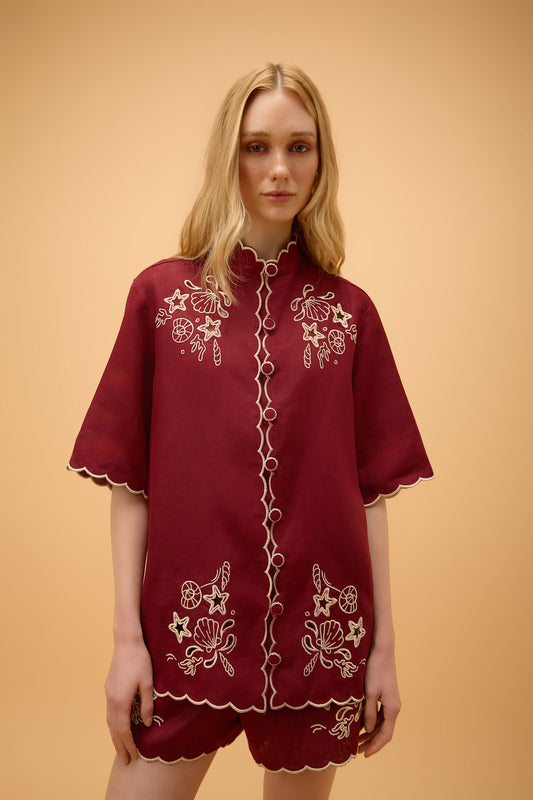 Camisão Manga Curta com Bordado Ilhas